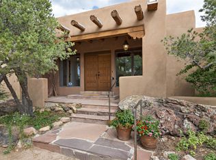 4001 Old Santa Fe Trl, Santa Fe, NM 87505