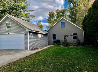 725 Kathy Ct, Beaverton, MI 48612