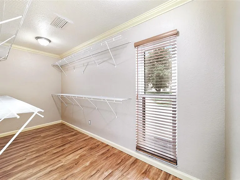 5330 Kings Ct — Photo 39