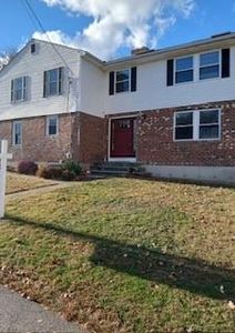 68 Canning St, Cumberland, RI, 02864