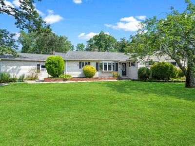 189 Connetquot Drive, Oakdale, NY, 11769