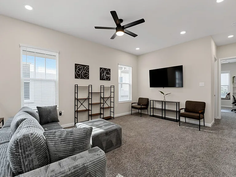 5036 E Campo Bello Dr — Photo 32
