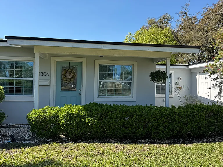 1306 Palm Cir — Photo 29