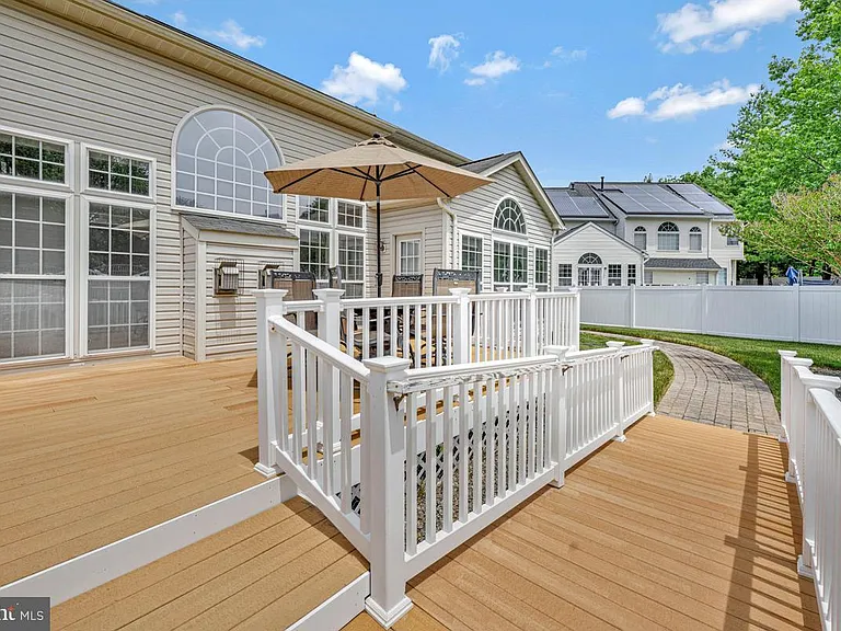 1117 Horizon View Pl — Photo 20