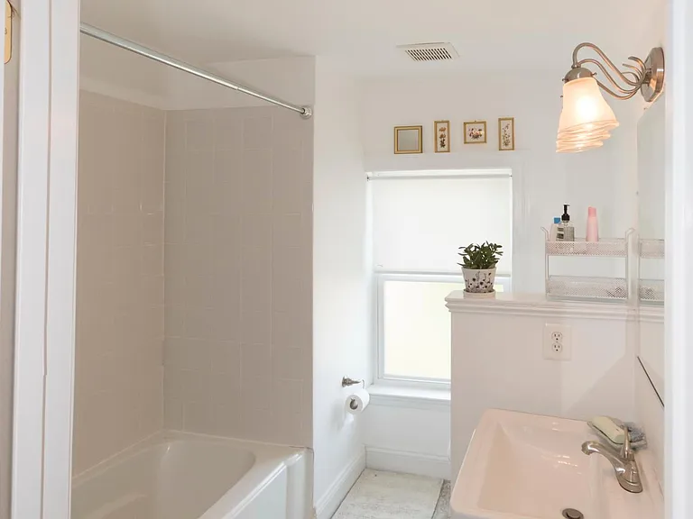 1205 Delafield Pl NW — Photo 41