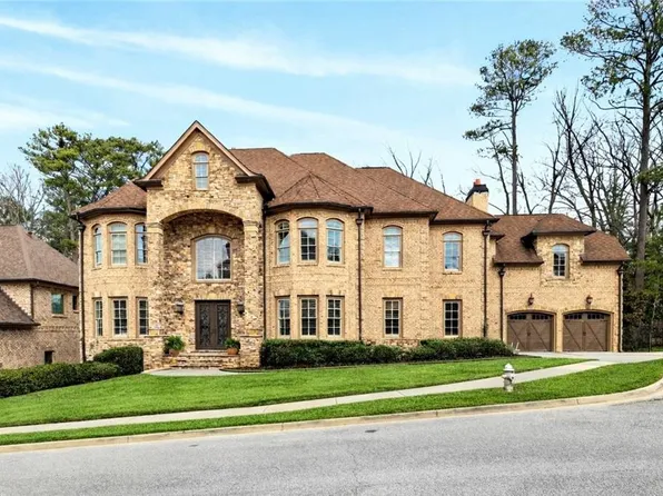 2015 Shaudi Ln, Atlanta, GA 30345