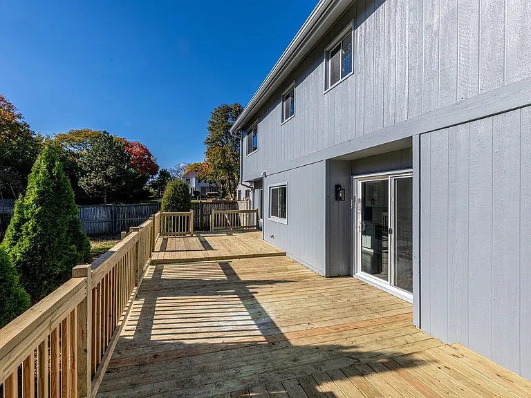 380 Ventura Club Dr — Photo 25