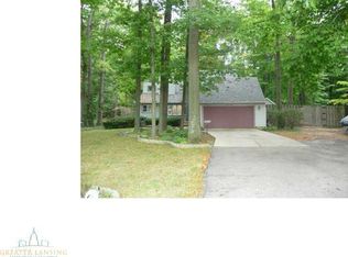 1343 Flanders Rd, Charlotte, MI 48813