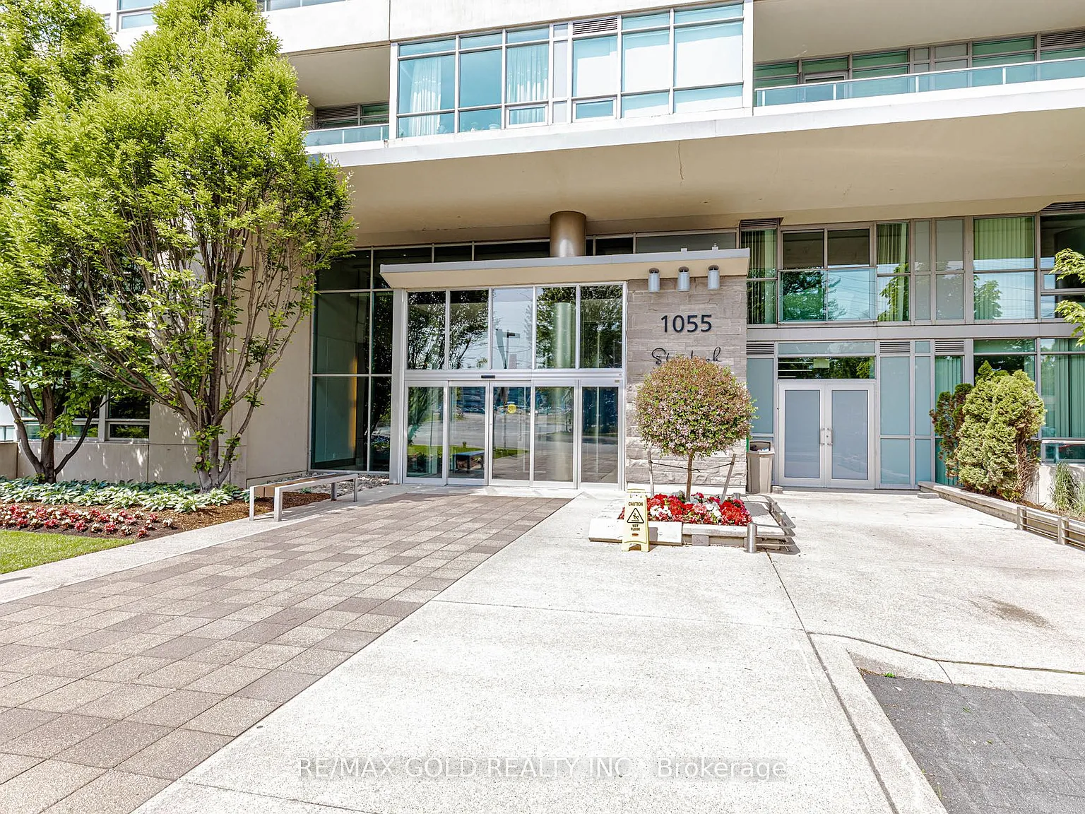 2 bed, $2,550 — Photo 4