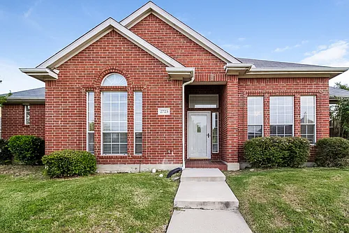 2725 Running Duke Dr Photo 1