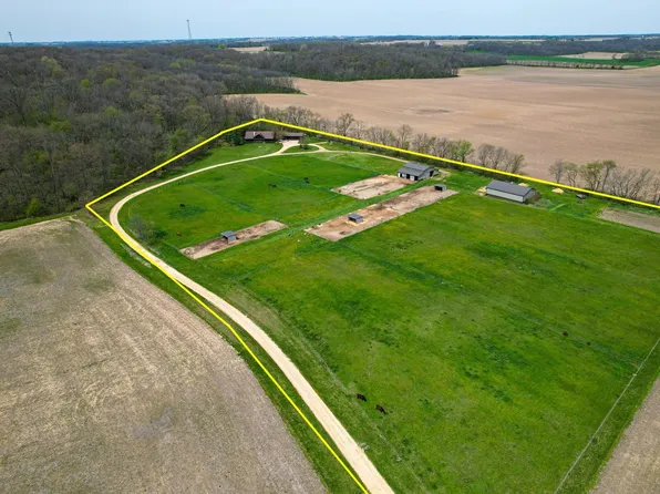 7600 S State Route 2, Oregon, IL 61061