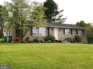 1017 Gahle Rd, Westminster, MD 21157