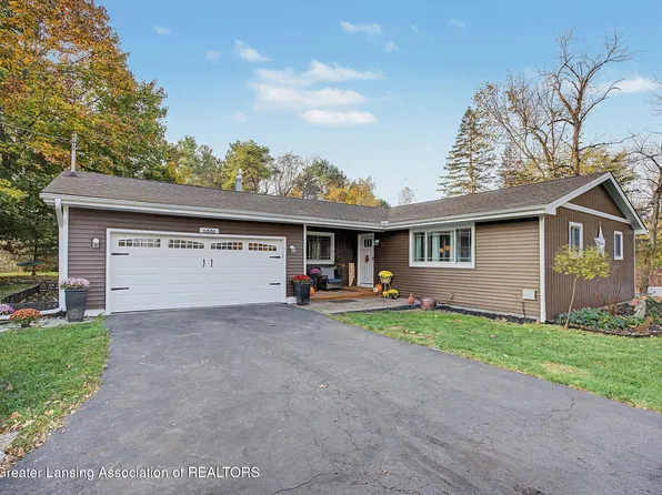 6886 Clark Rd, Bath, MI 48808