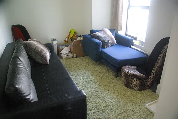 Rented by Mdays Realty | media 7