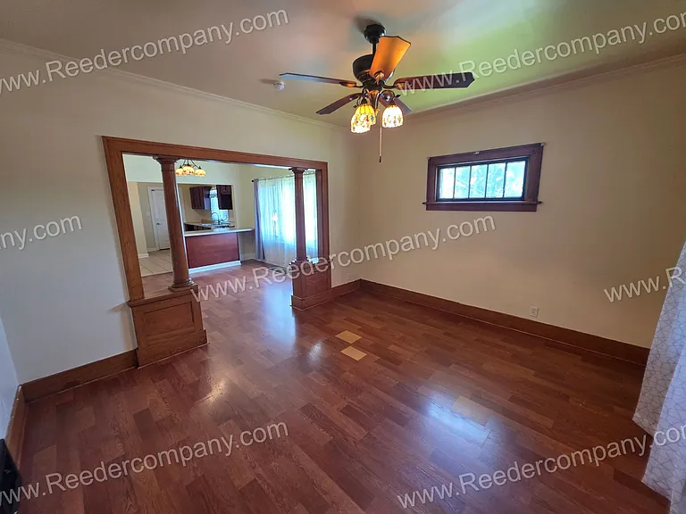4937 Cedar Ave — Photo 2