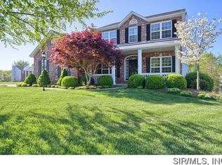 6200 Timberwolfe Dr, Glen Carbon, IL