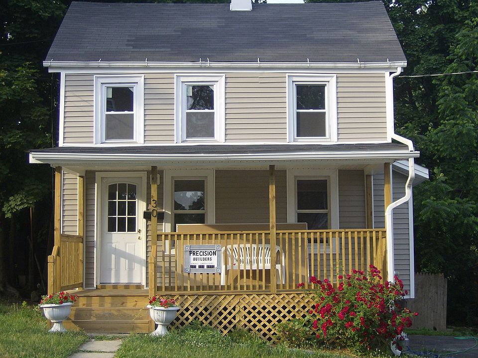 front of house w/ new porch