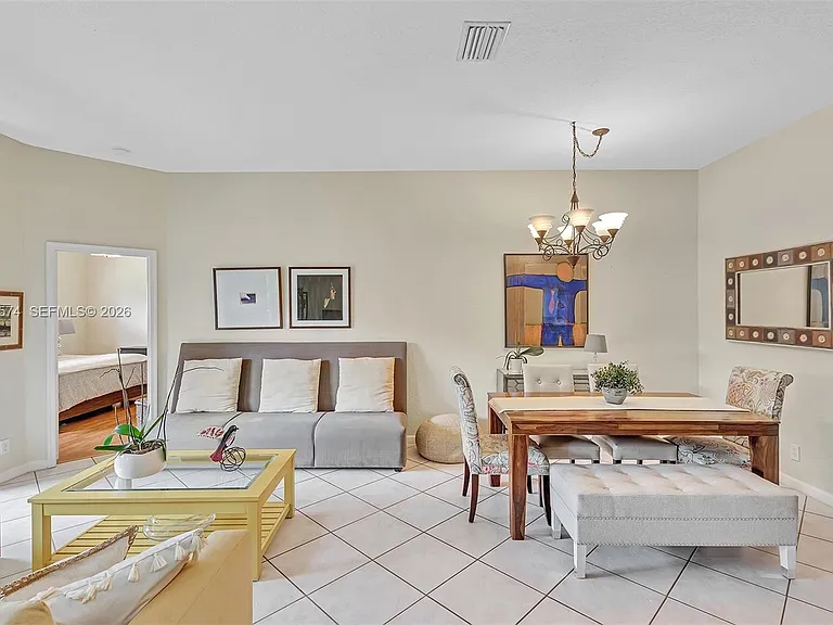 3711 Falcon Ridge Cir — Photo 19