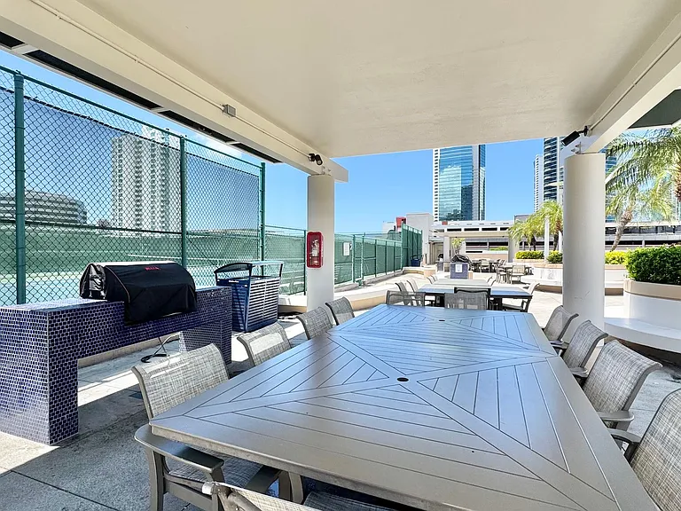 1296 Kapiolani Blvd #1002 — Photo 33
