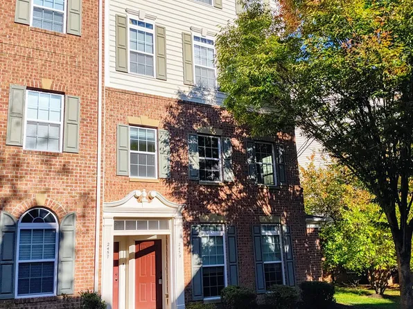 2459 Eastbourne Dr, Woodbridge, VA 22191
