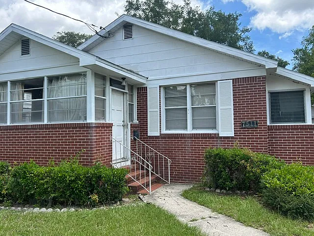 7511 N Shore Dr — Photo 3