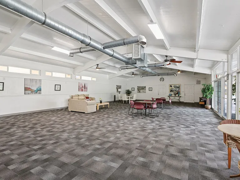 Glen Forest Apartments — Photo 23