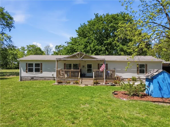 10645 Winningham Rd, Gentry, AR 72734
