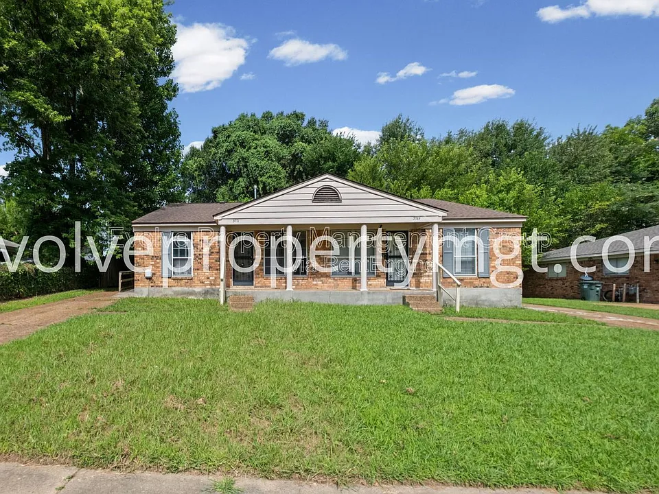 3771 Ironwood Dr