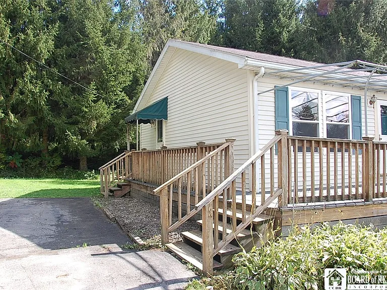 2656 1/2 Horton Rd — Photo 14