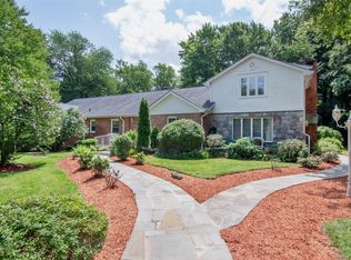23 Barnaby Lane, Hartsdale, NY 10530