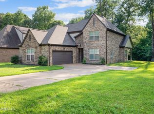 4703 Bonne Terre Dr, Nesbit, MS 38651