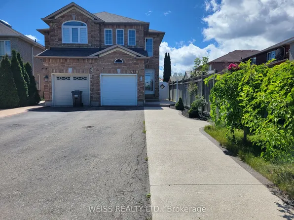 1068 Foxglove Pl, Mississauga, ON L5V 2N5