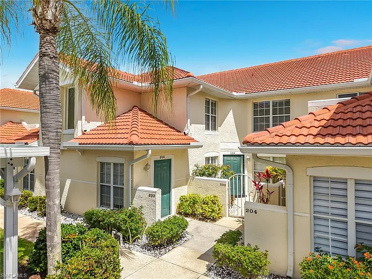 4970 Deerfield Way #F-203 — Photo 4