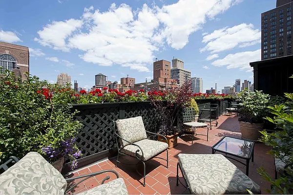 Sold by Stribling | media 33