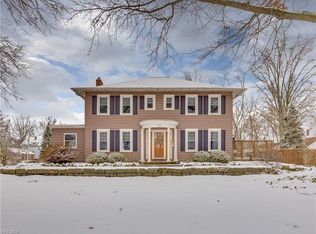 735 Chestnut Blvd, Cuyahoga Falls, OH