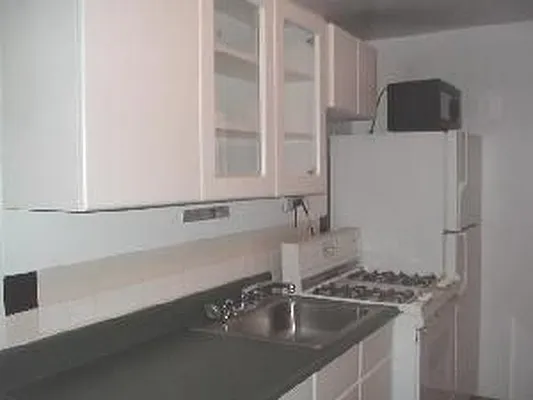 Rented by Douglas Elliman | media 3