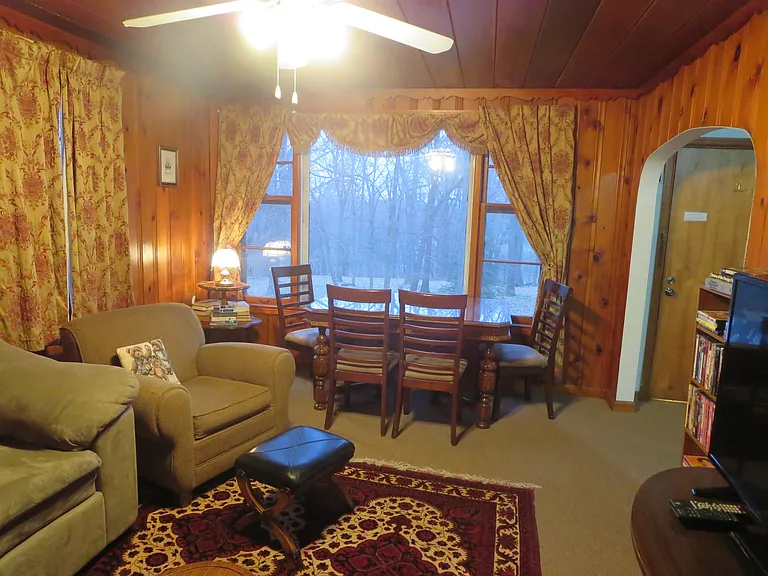 22 1/2 McGrath Ave — Photo 4