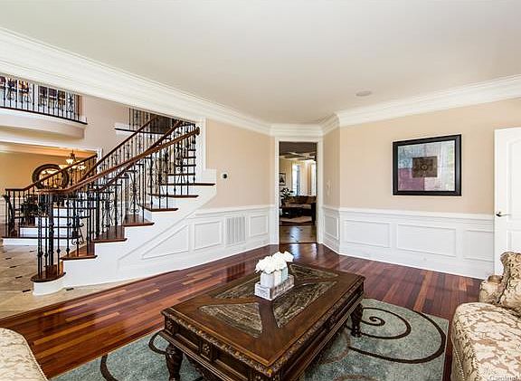 4th image of 209 Kindling Wood Ln #20