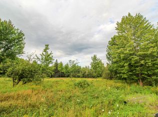 14 Nye Ln, Hermon, ME 04401