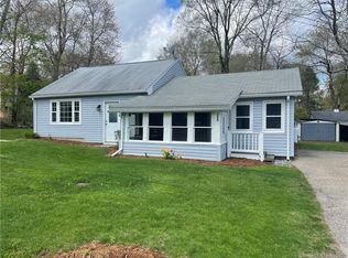 153 Lakeview Dr, Coventry, CT 06238