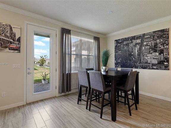 5th image of 4137 Large Leaf Ln #4137
