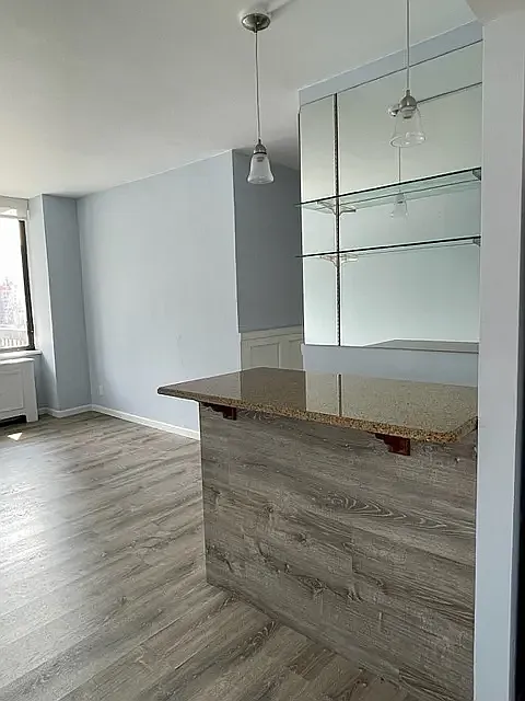 403 East 62nd Street — Photo 4
