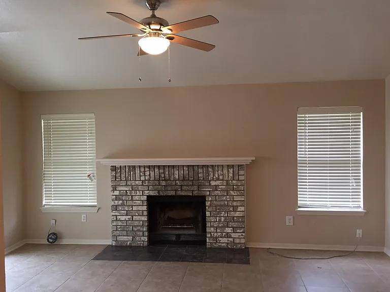 222 Appaloosa Dr — Photo 4