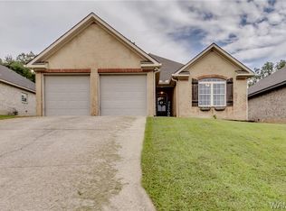 5445 Moores Cir, Northport, AL 35473