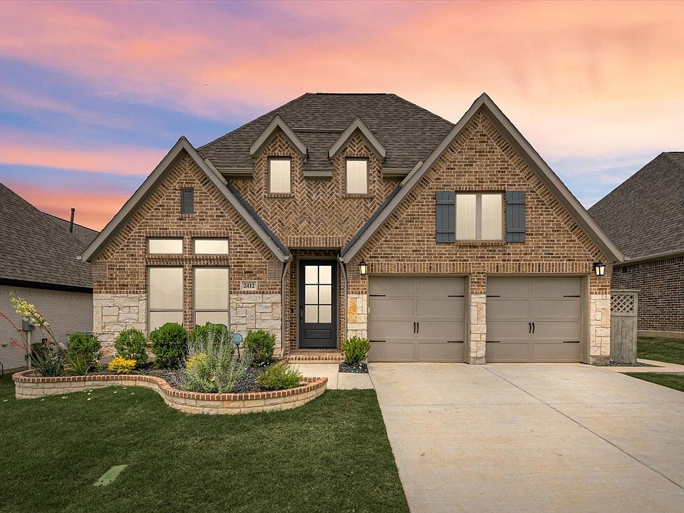 1st image of 2412 Stella Ln