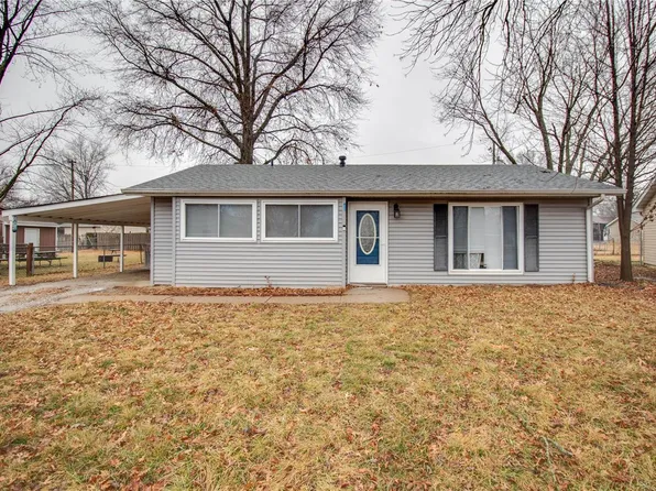 631 Hillside Dr, Bethalto, IL 62010