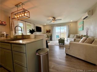 463 Staniel Cay Dr, Osage Beach, MO 65065
