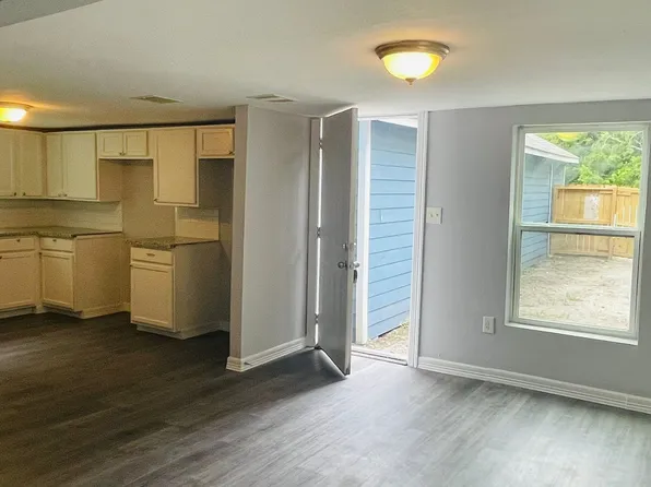 3231 Beulah St Unit B, Houston, TX 77004