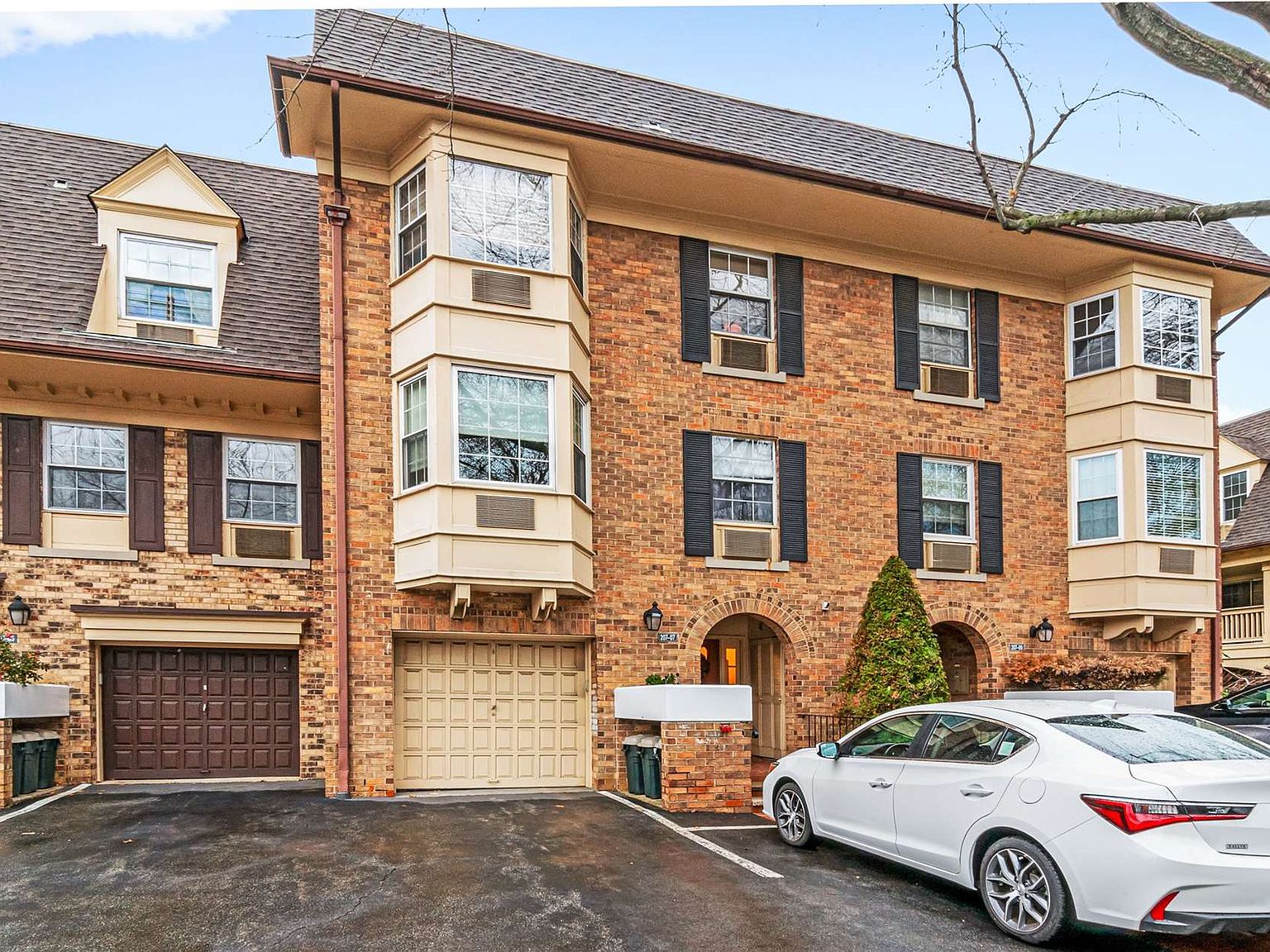 20707 Estates Drive UNIT 1, Bayside, NY 11360 Zillow
