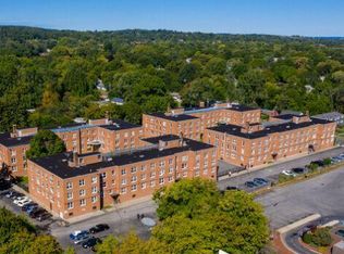 161 Ballantyne Rd #21, Syracuse, NY 13205